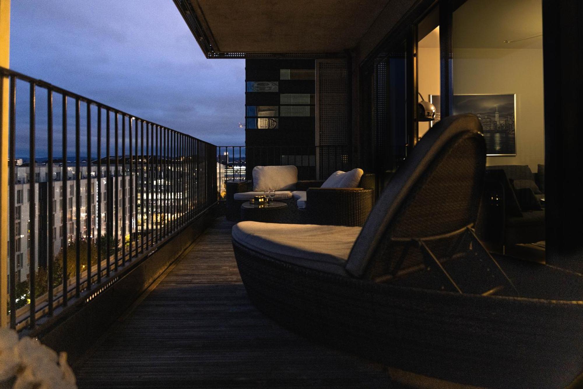 Spacious Modern 3Br Apartment At Central Oslo Barcode Екстер'єр фото